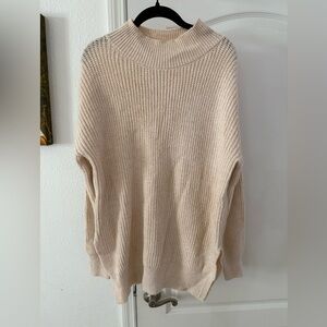 Abound Cream Sweater SZ M